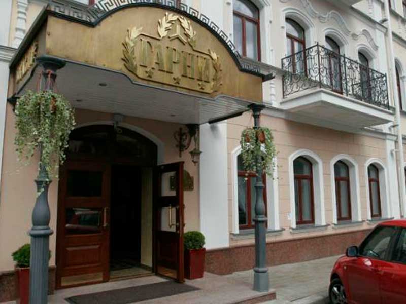 Гарни минск. Гостиница Гарни. Отель Гарни Минск фото. Hotel Exterior Минск номера.